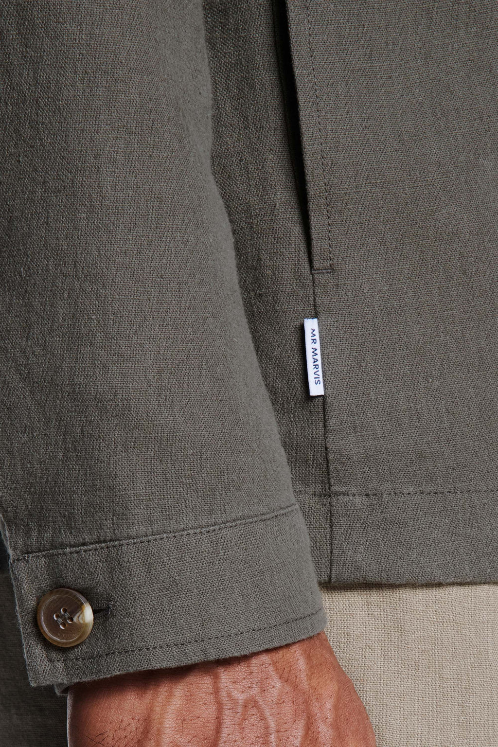 Jefes * The Linen Shacket