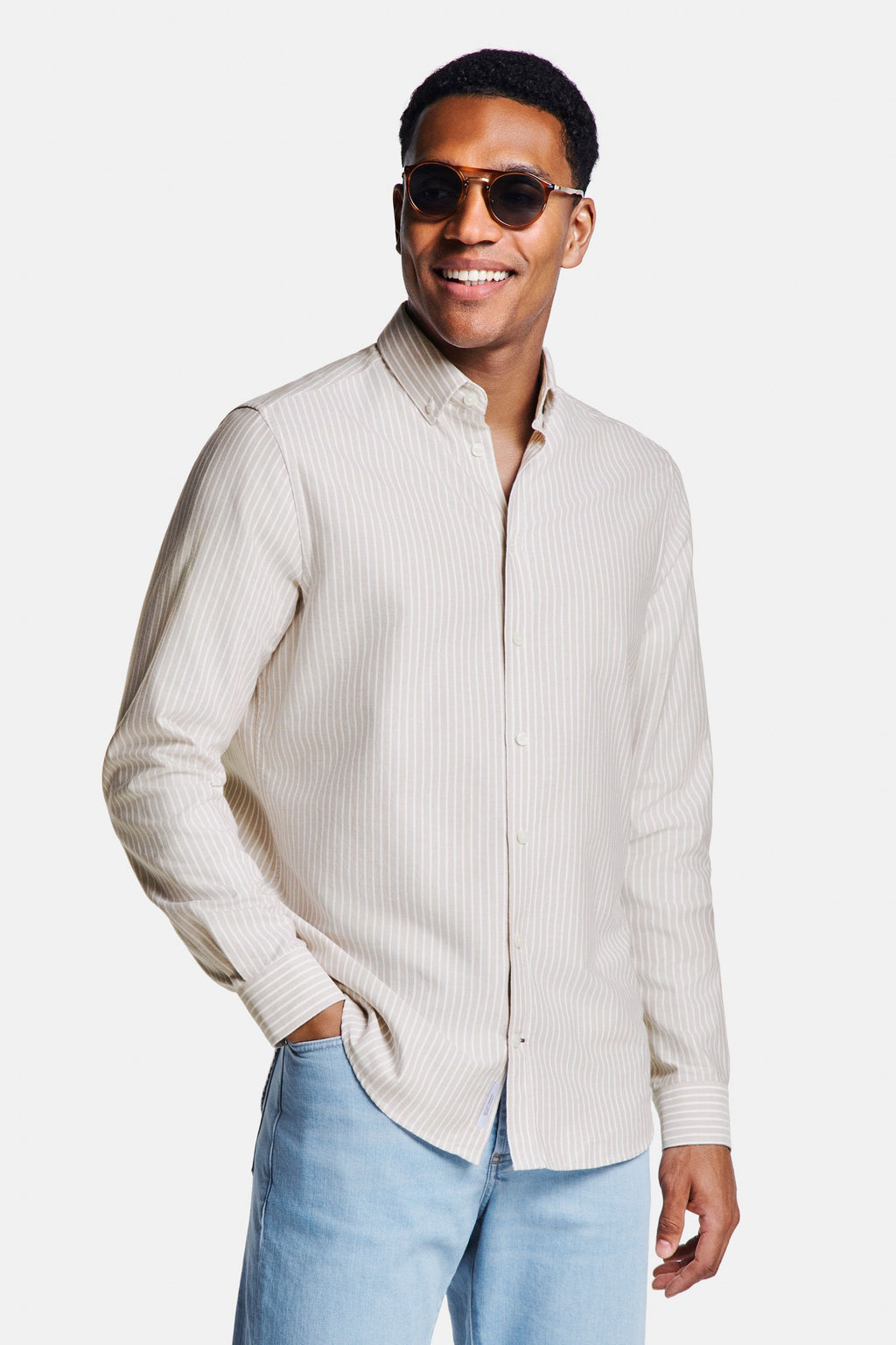 Big Schooners * The Oxford Shirt