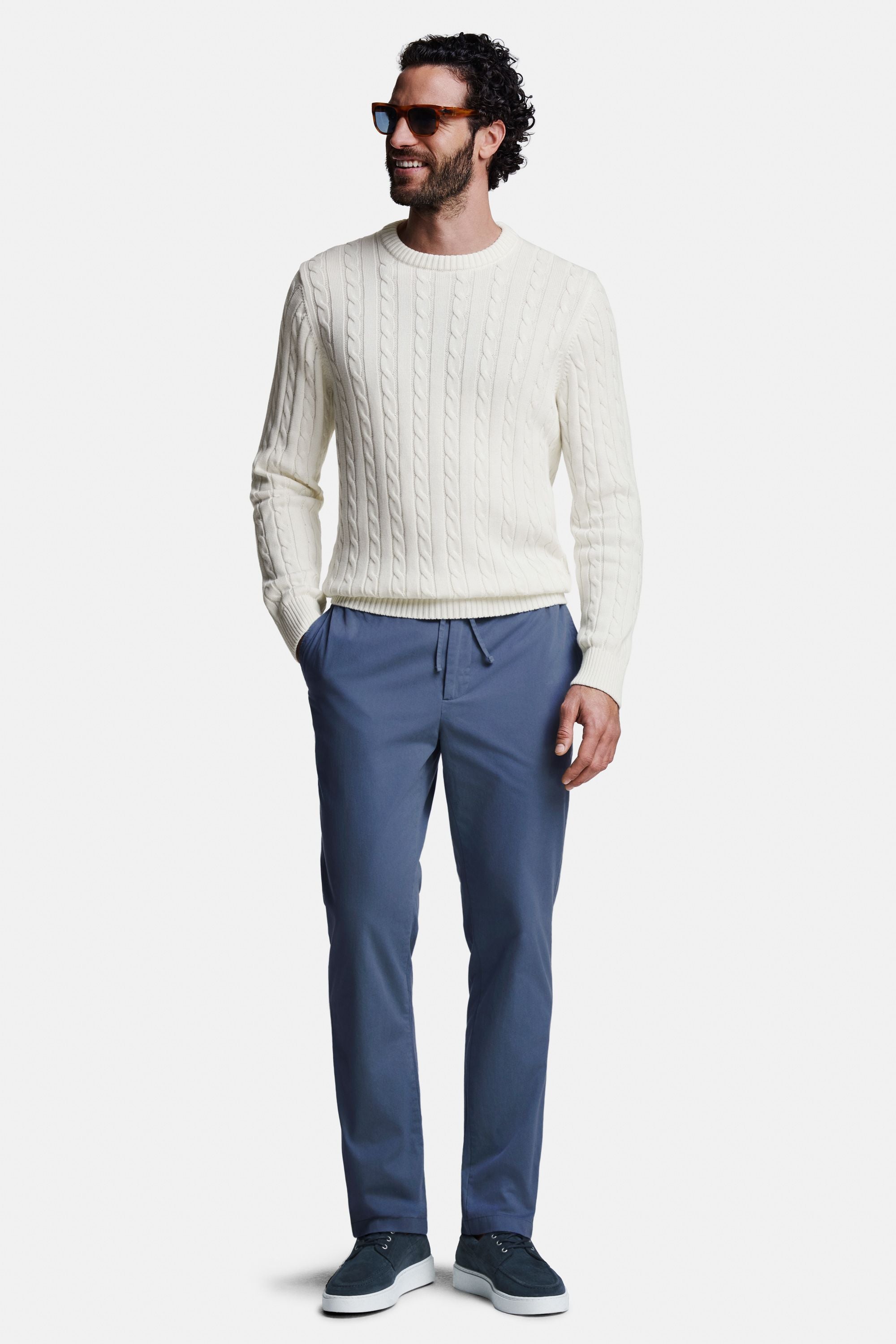 Kingfishers * The Easy Chinos