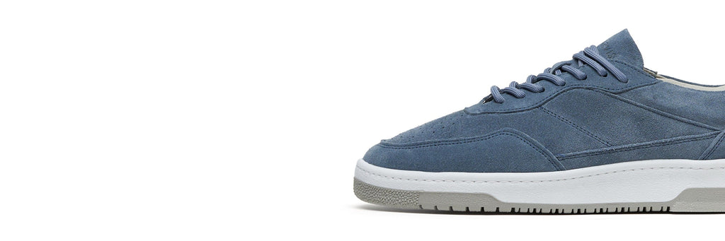 Lakes * The Suede Sneakers