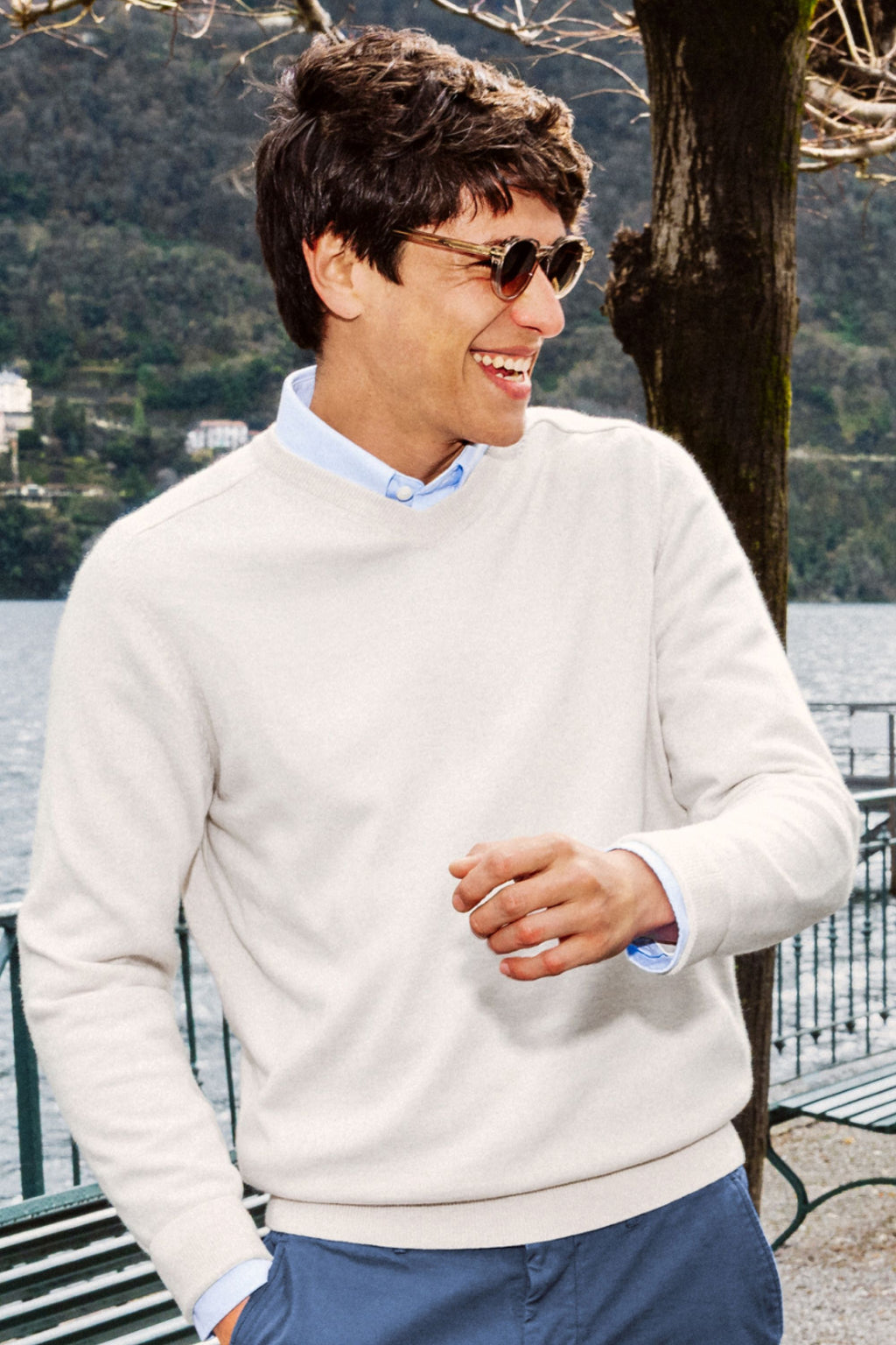 Coconuts * The Merino V-neck