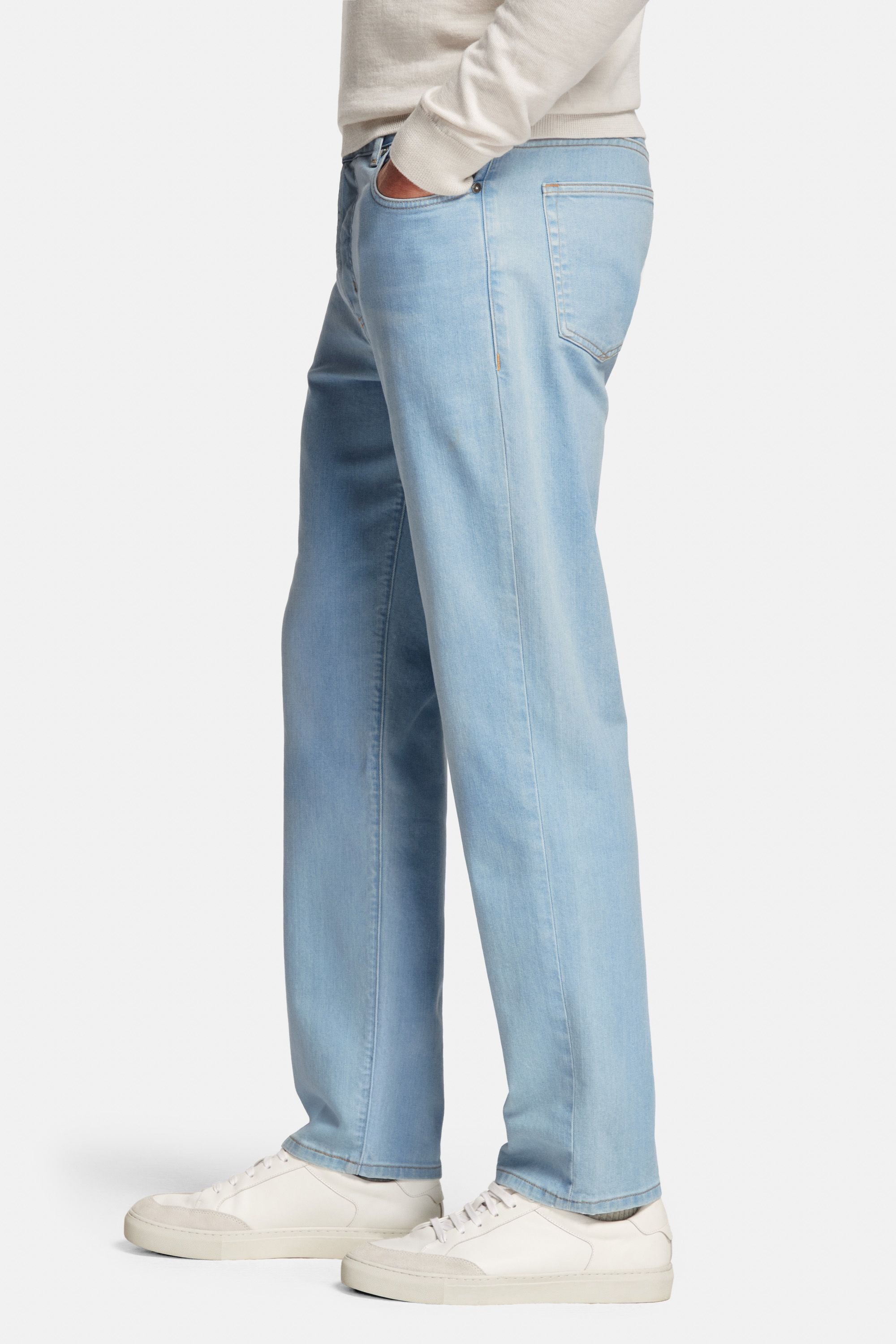 Otis * The Straight Fit Jeans
