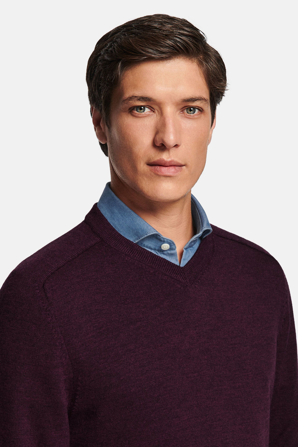 Reserves * The Merino V-neck