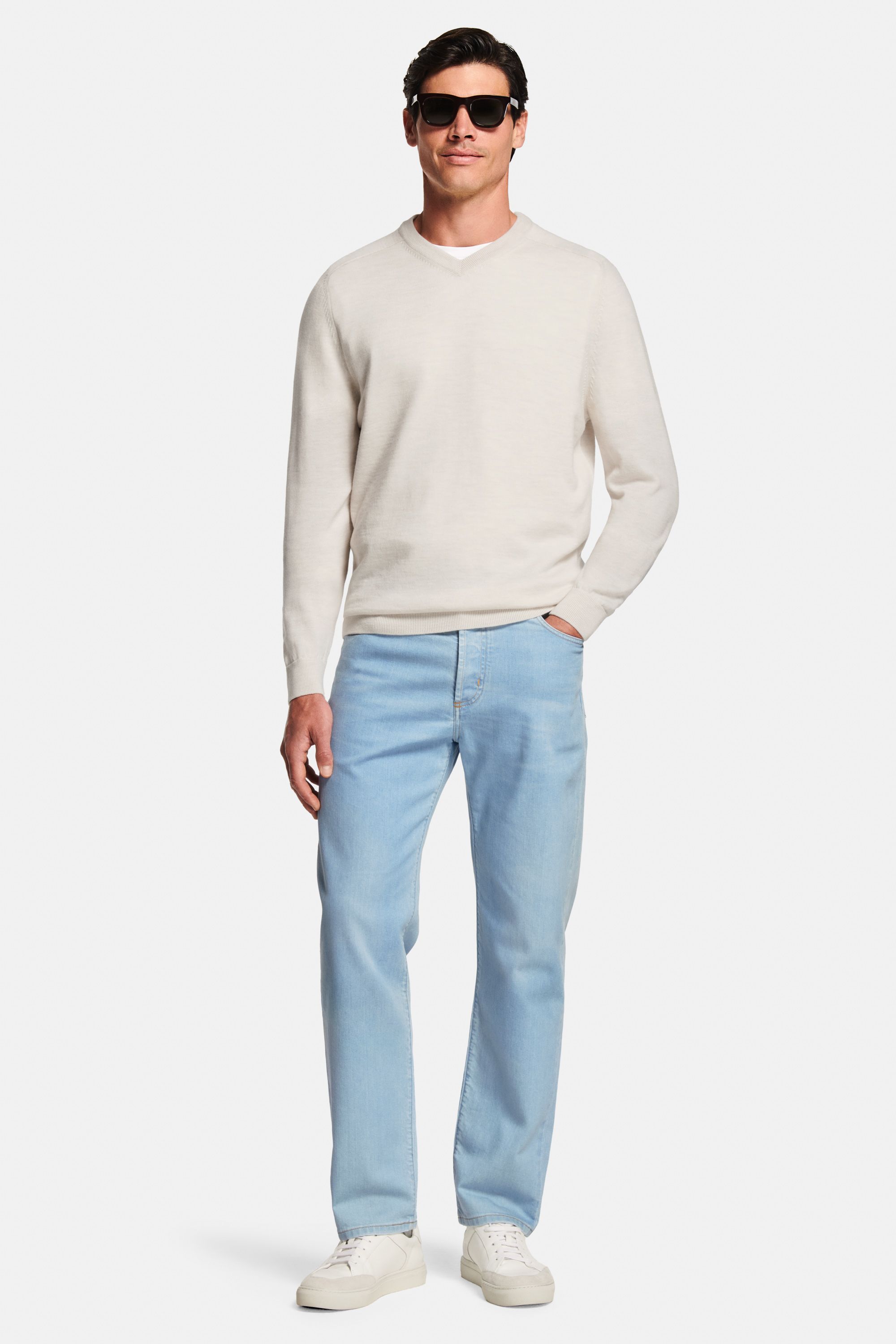 Otis * The Straight Fit Jeans
