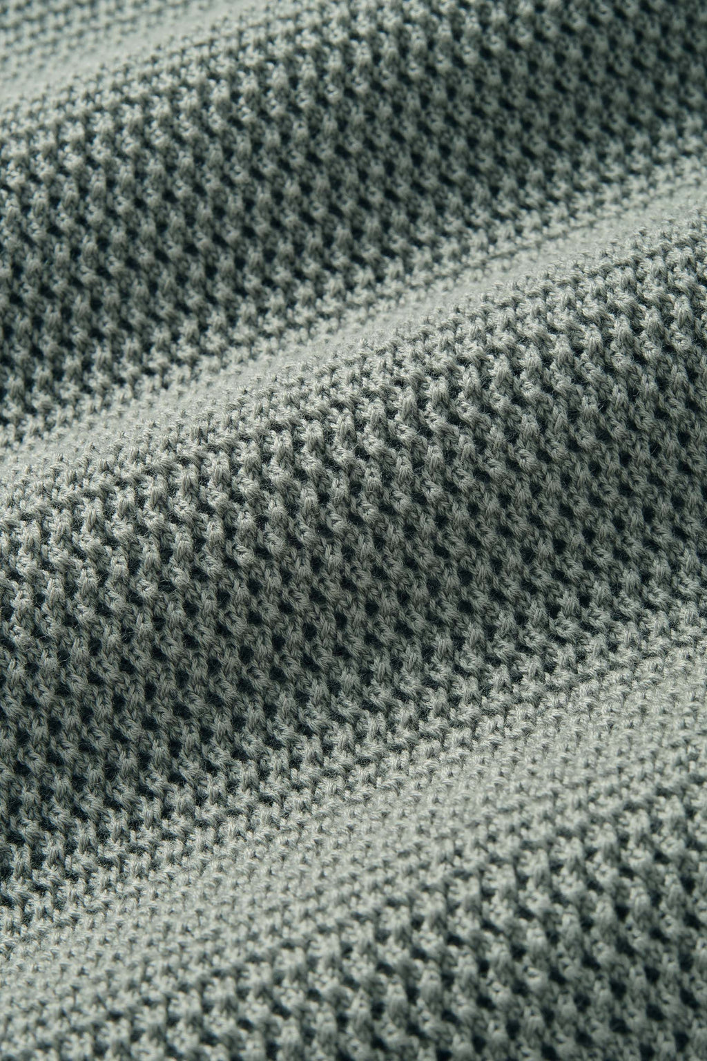 Defenders * The Airy Knit Polo