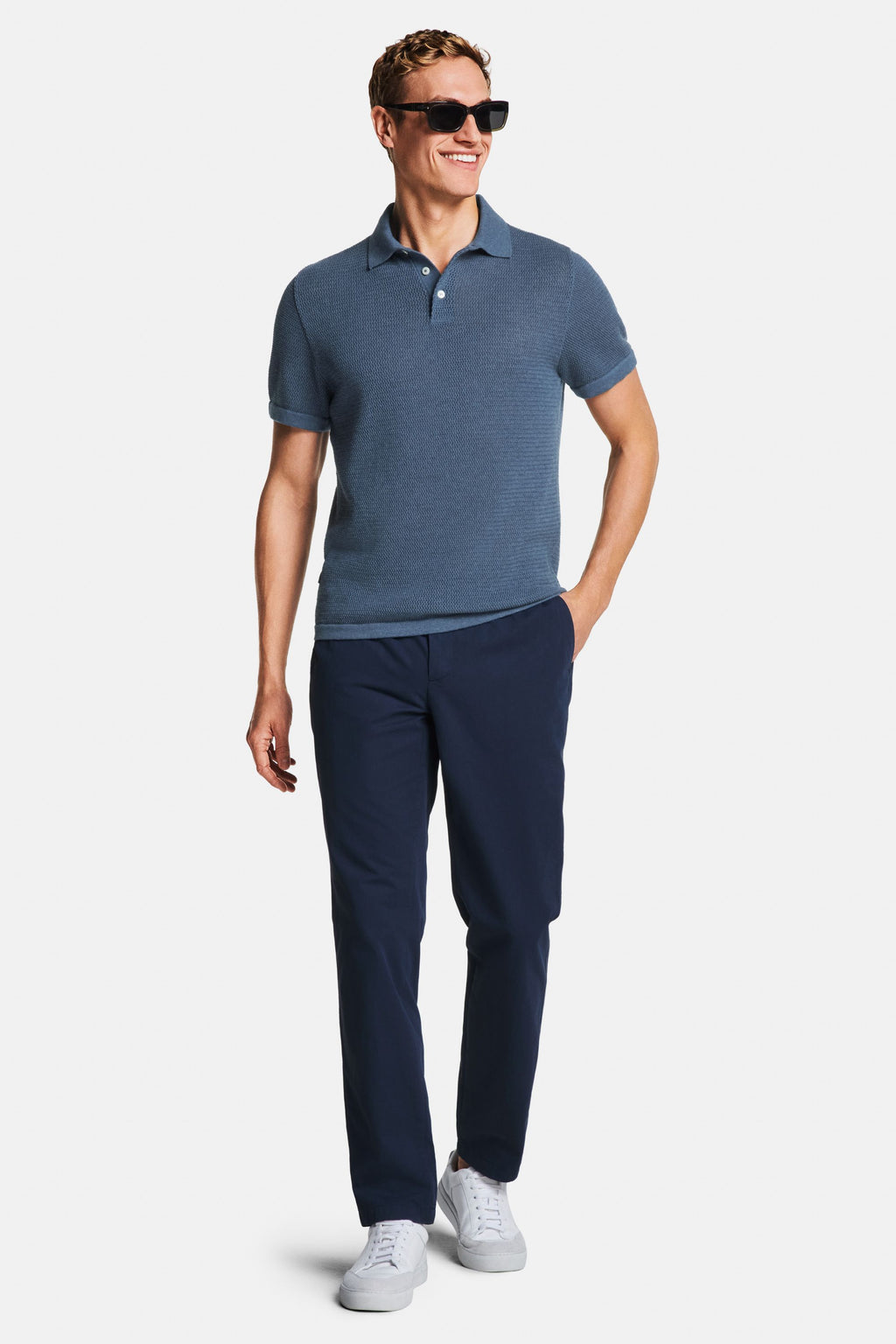 Cosmics * The Easy Chinos