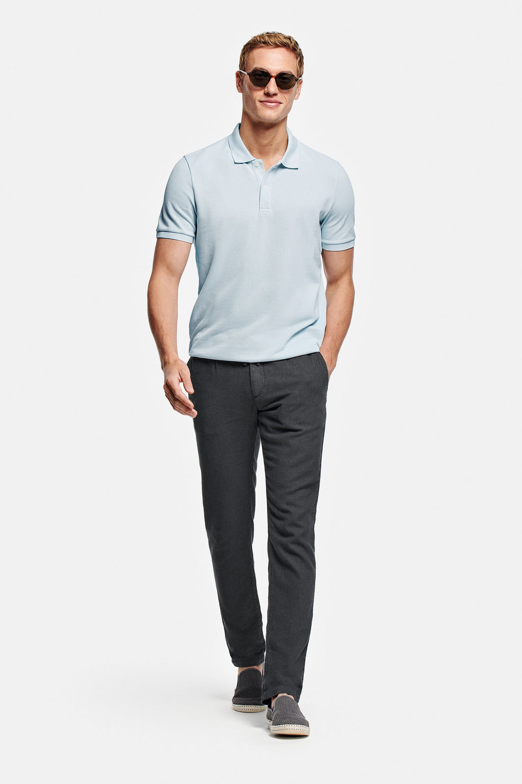 Avenues * The Classic Polo